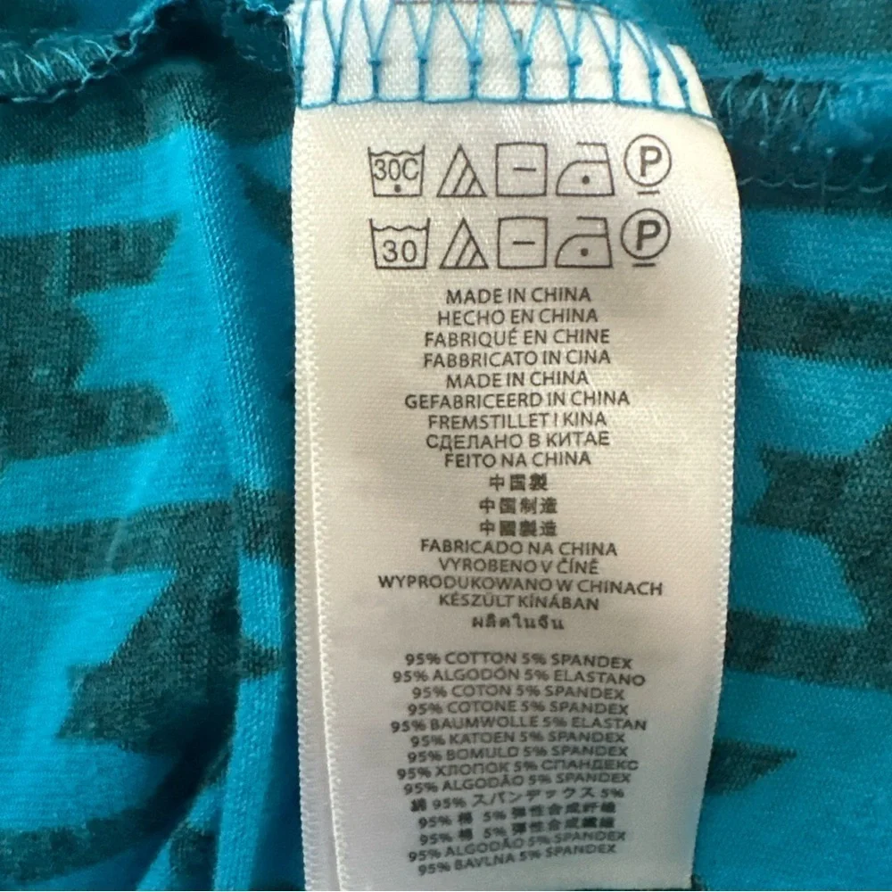 Michael Kors Graphic Sleeveless Blue and Black Blouse - Picture 12 of 13